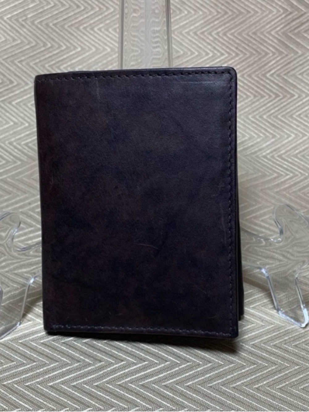 Elegant Brown Leather Bilfold Wallet